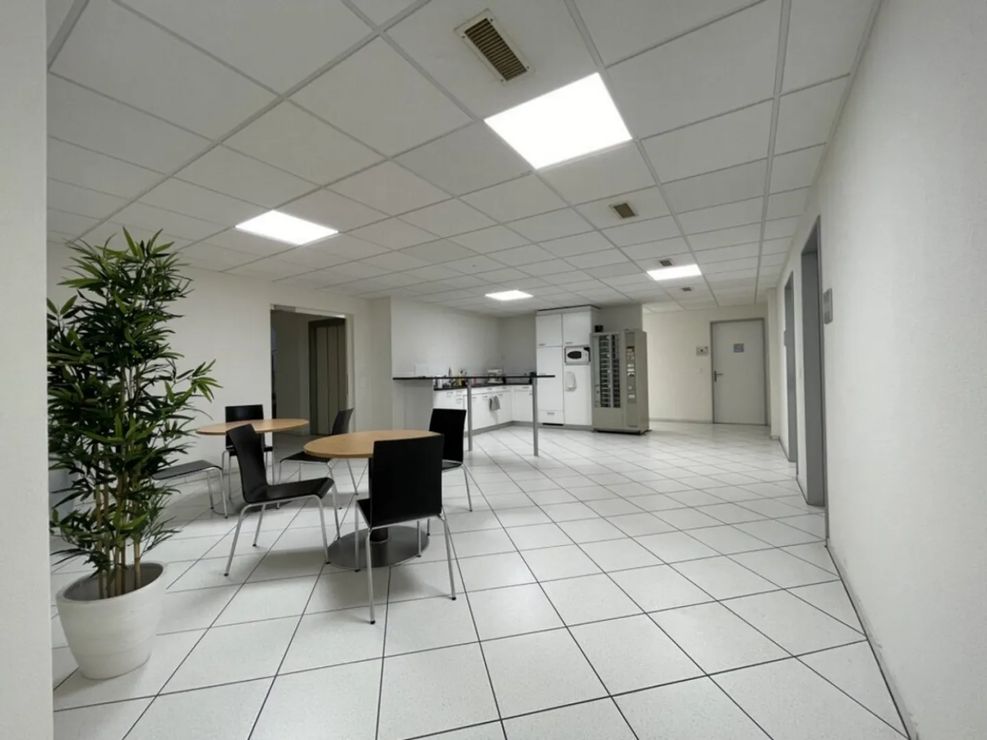 Bureau individuel dans un emplacement idéal à Zug - Parfait pour votre entreprise - Photo 7 sur 7