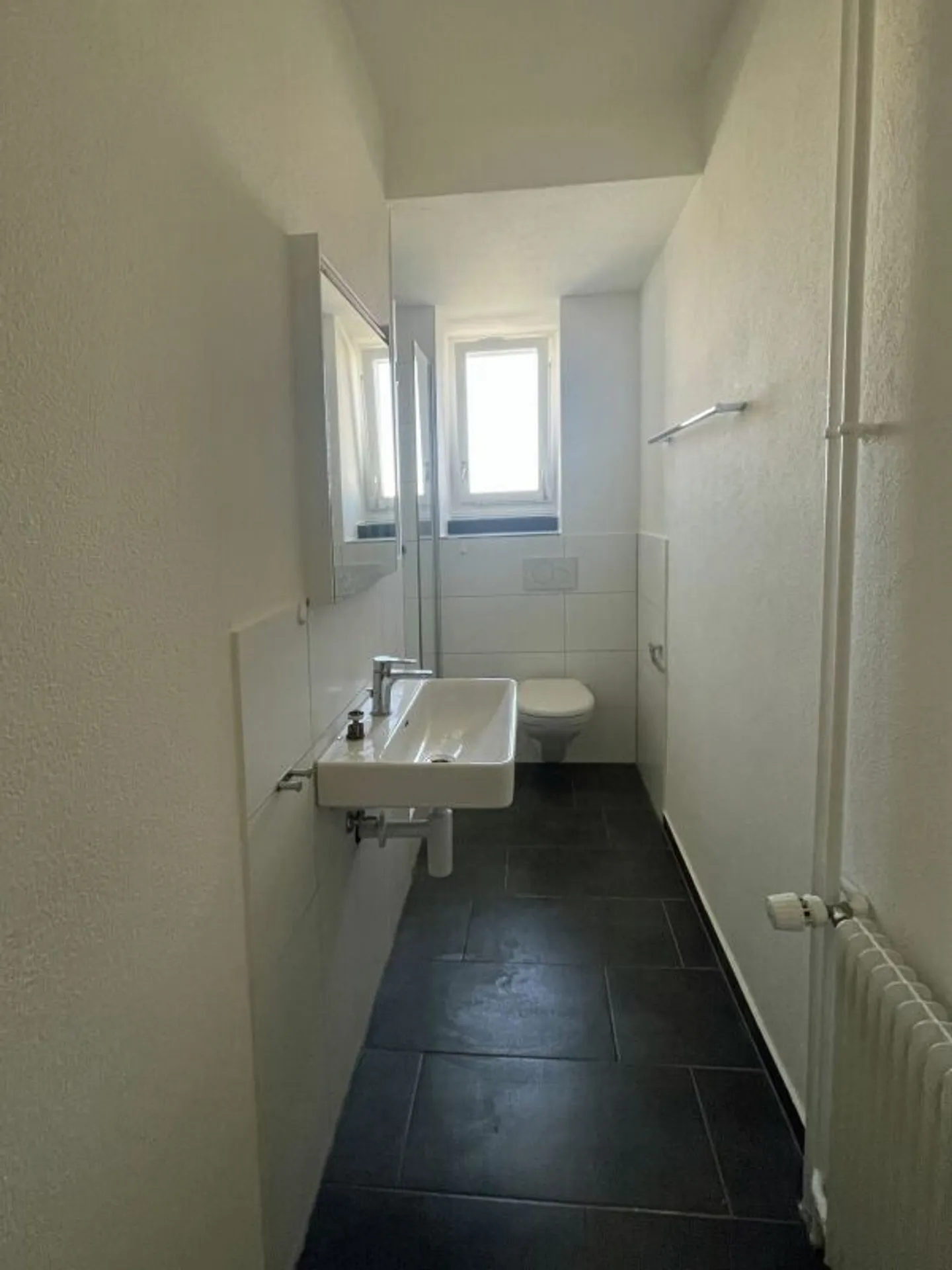 Appartement lumineux et calme avec balcon - Photo 8 sur 13