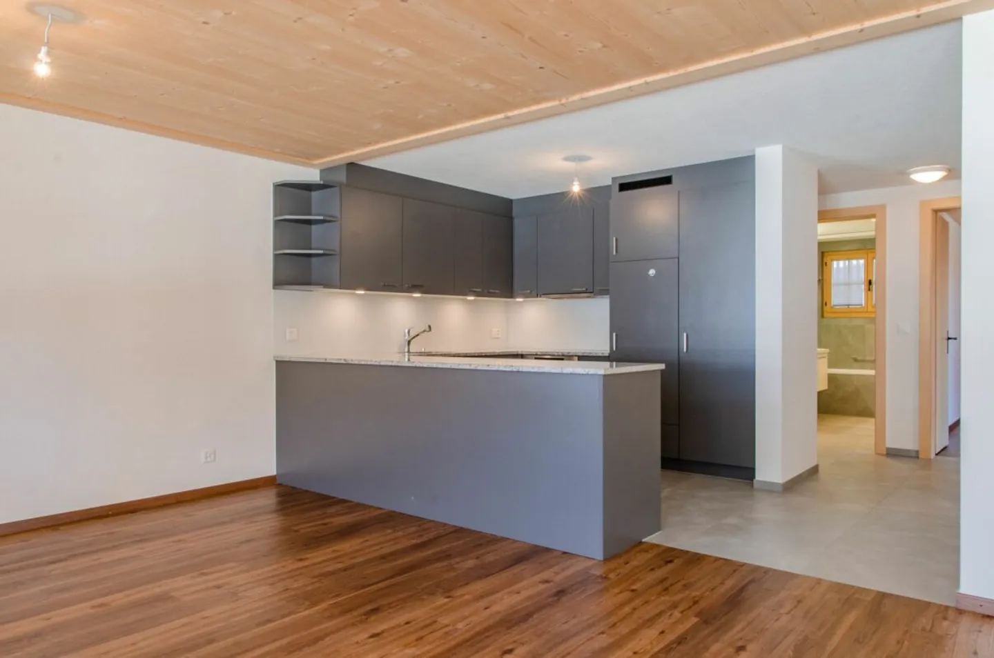 Helles 4,5-Zimmer-Apartment in Château-d'Oex - Foto 4 von 13