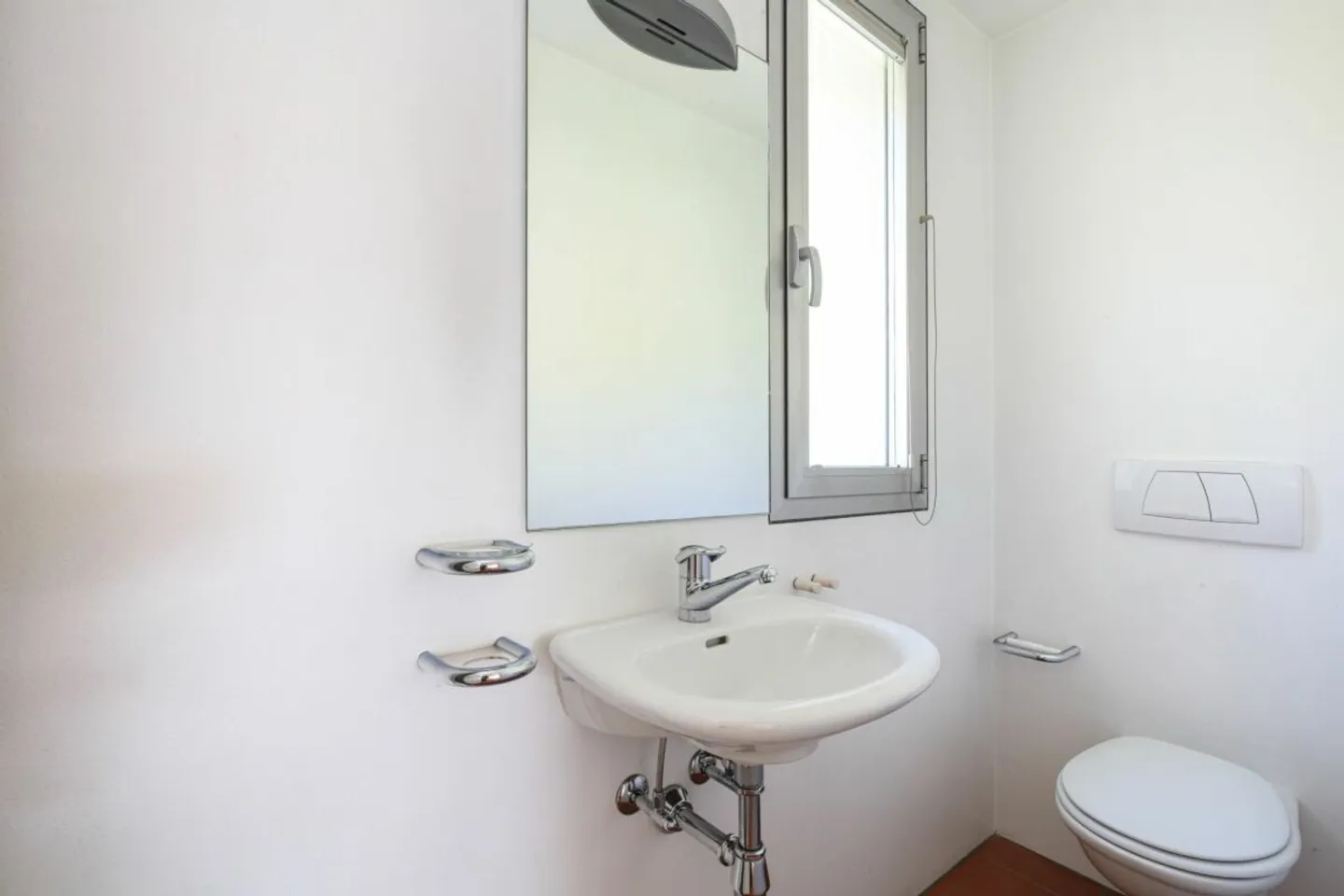 GORDOLA /GORDEMO - Herrlicher Seeblick in unmittelbarer Nähe des Zentrums - Foto 13 di 13