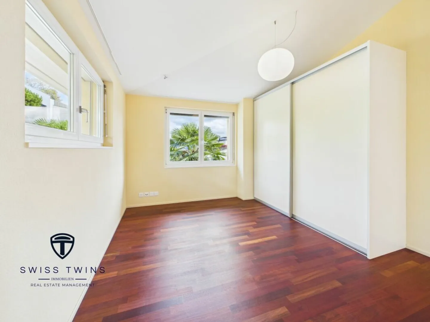 Esperienza abitativa generosa e moderna con vista da sogno su Sonnenberg - Foto 12 di 13