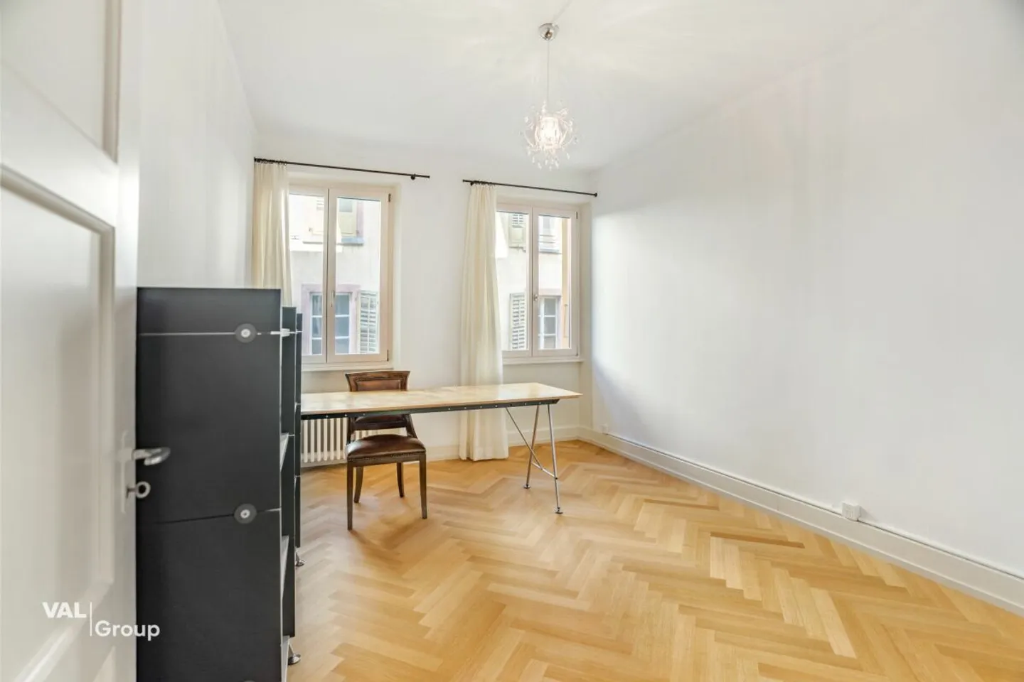 Vivere con carattere - appartamento ristrutturato di alta qualità nel cuore di Visp - Foto 7 di 10