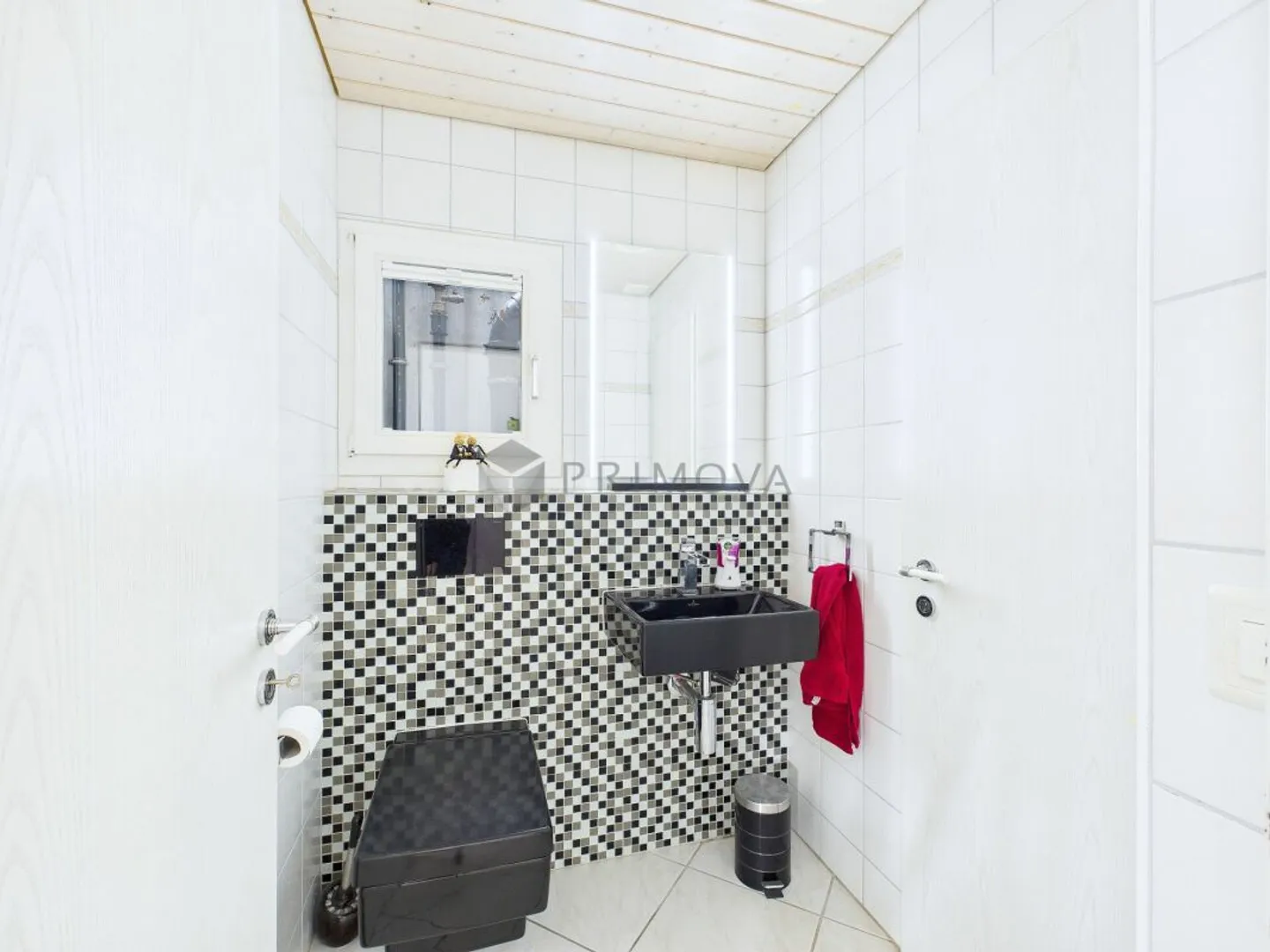 Bijou résidentiel Sonnenberg - Maison jumelée lumineuse avec vue sur les Alpes à Kriens - Photo 12 sur 13