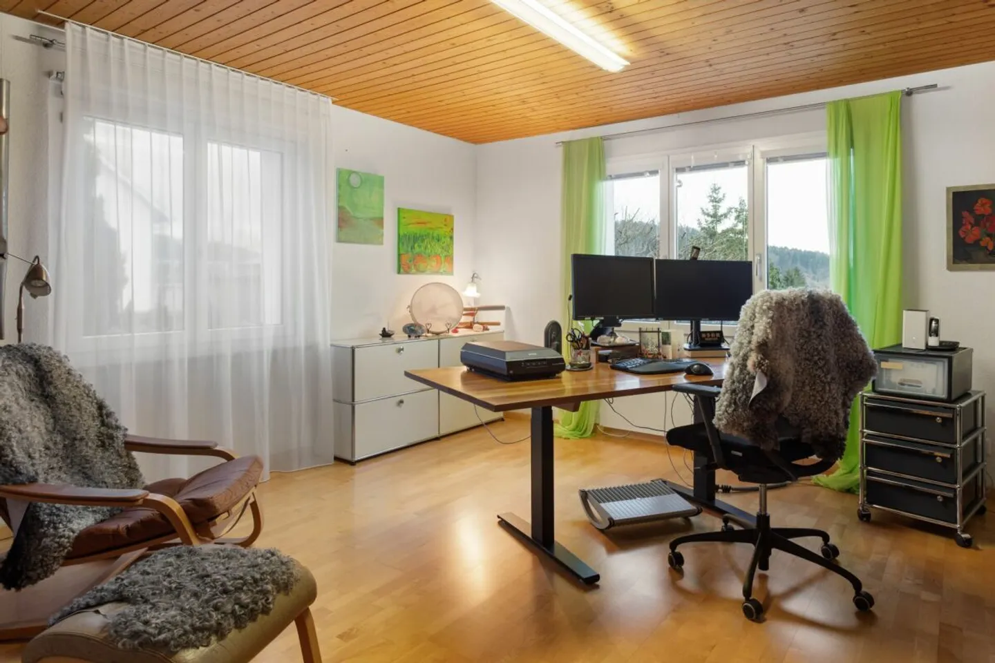 Charming & well-maintained house in Weisslingen ZH - Photo 7 of 8