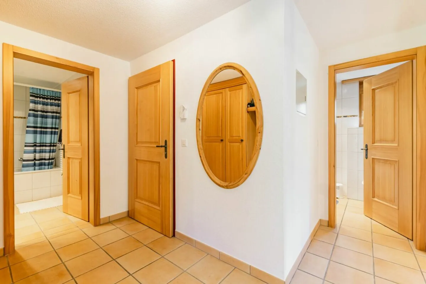 Comfortable Ground Floor Apartment with Mountain View, Chalet Nagano - Photo 4 of 13