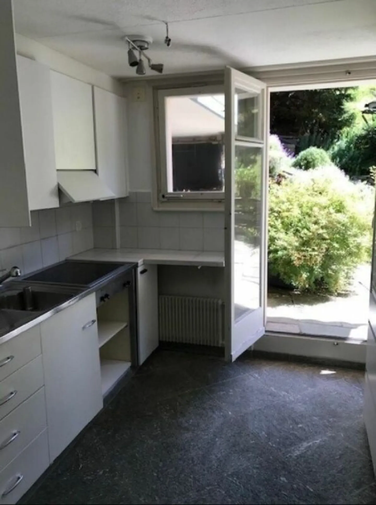 Charmante 1.5 Zimmer Wohnung - Foto 2 von 8