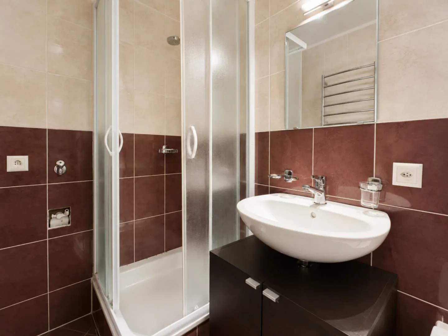 Appartement Minergie de 5 pièces avec balcon - Idéalement situé à Châtelaine - Foto 7 von 11