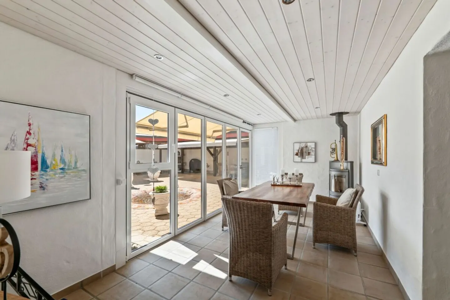 Casa unifamiliare di 6 camere ben tenuta in una posizione tranquilla e soleggiata a Rothrist - Foto 7 di 13