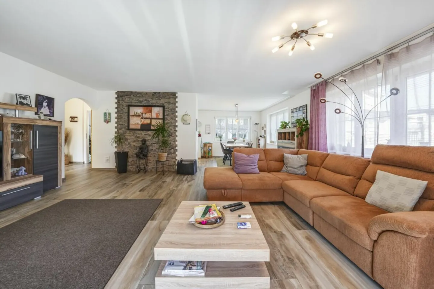 Space for the Family, Retreats to Enjoy and a Private Pool - Photo 7 of 13