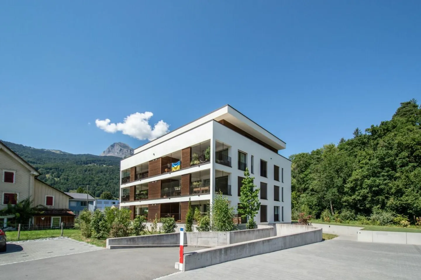 Outdoor parking space in Trübbach - Photo 1 of 1