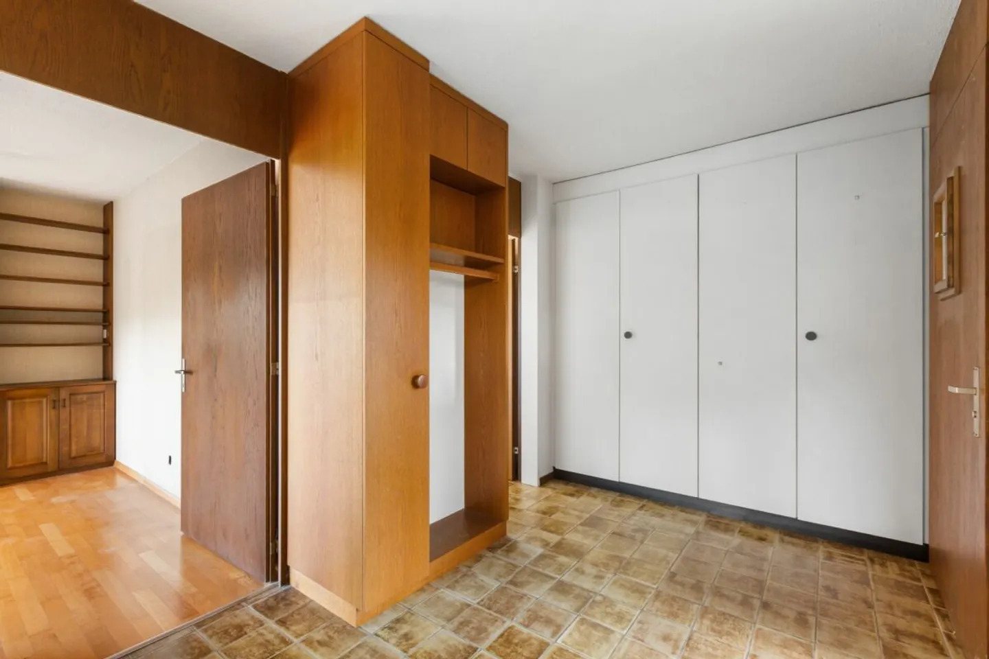 Grosszügige 2½-Zimmer-Terrassenwohnung mit Weitsicht - Photo 5 sur 13