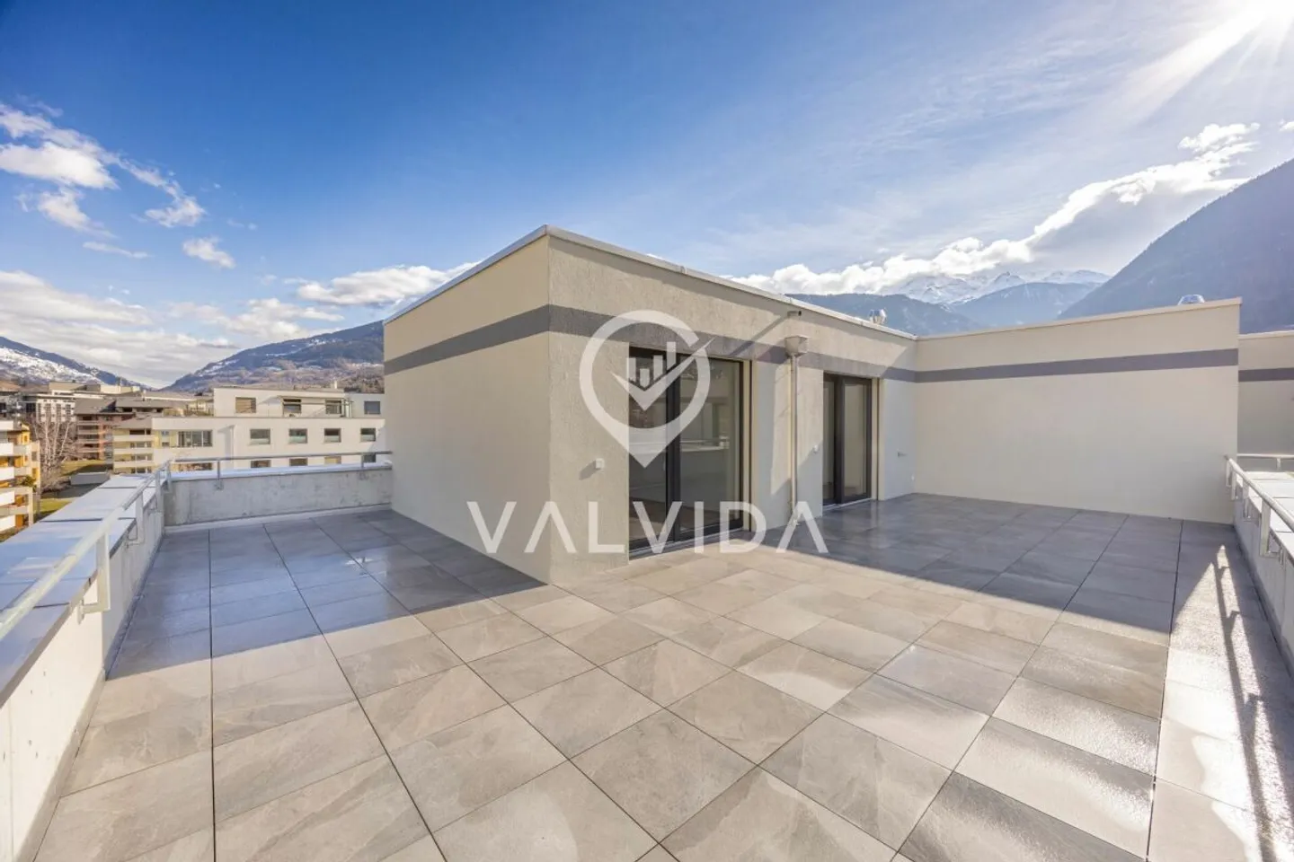 Appartamento attico 2.5 stanze - Foto 1 di 7