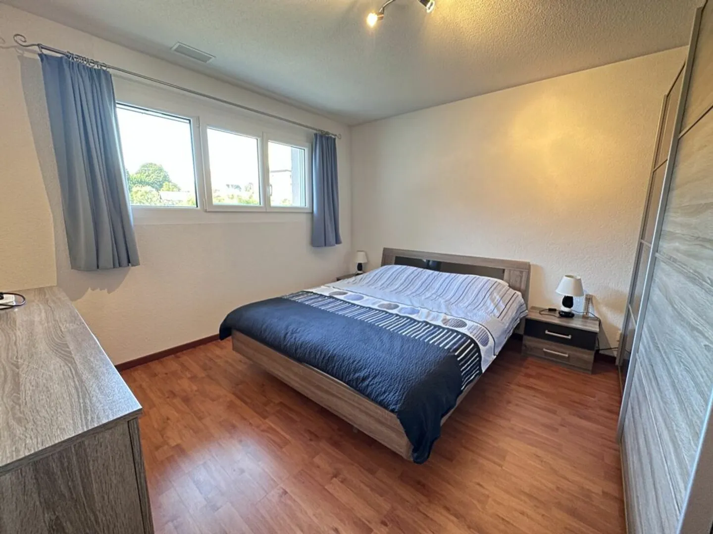 Wunderschöne, nach Süden ausgerichtete Penthousewohnung mit großer Terrasse in Evionnaz - Foto 12 von 13