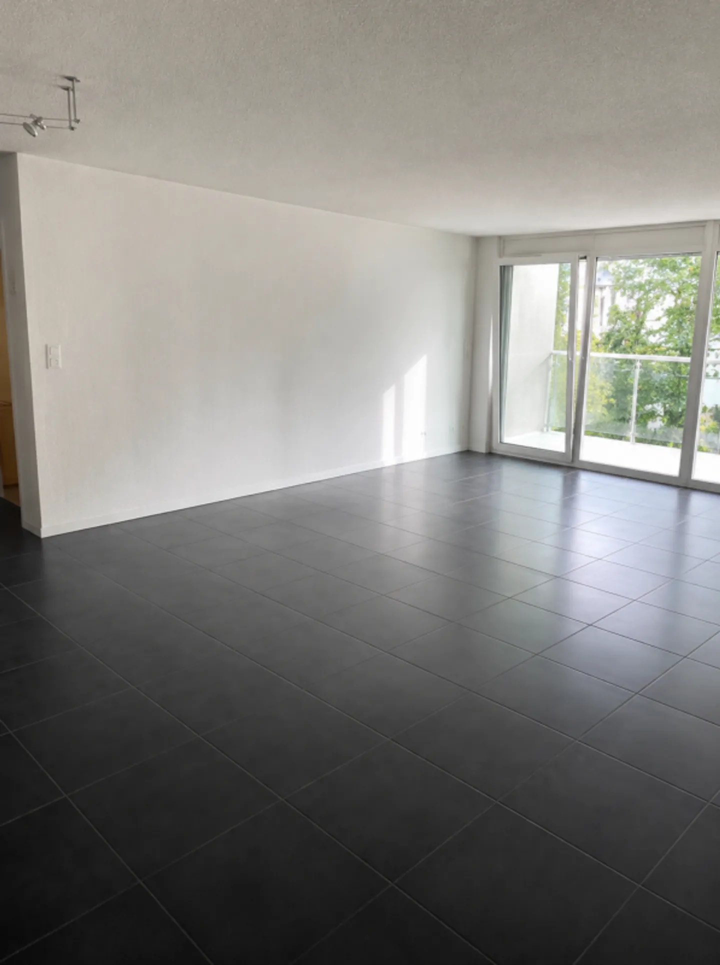 Geräumige Erdgeschosswohnung - Foto 4 von 13