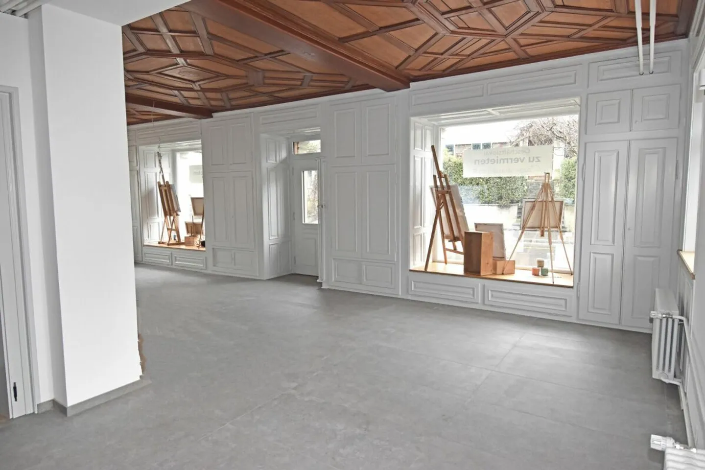 Work in Style - Exclusive Office/Commercial Space in Prime Location - Photo 4 of 8