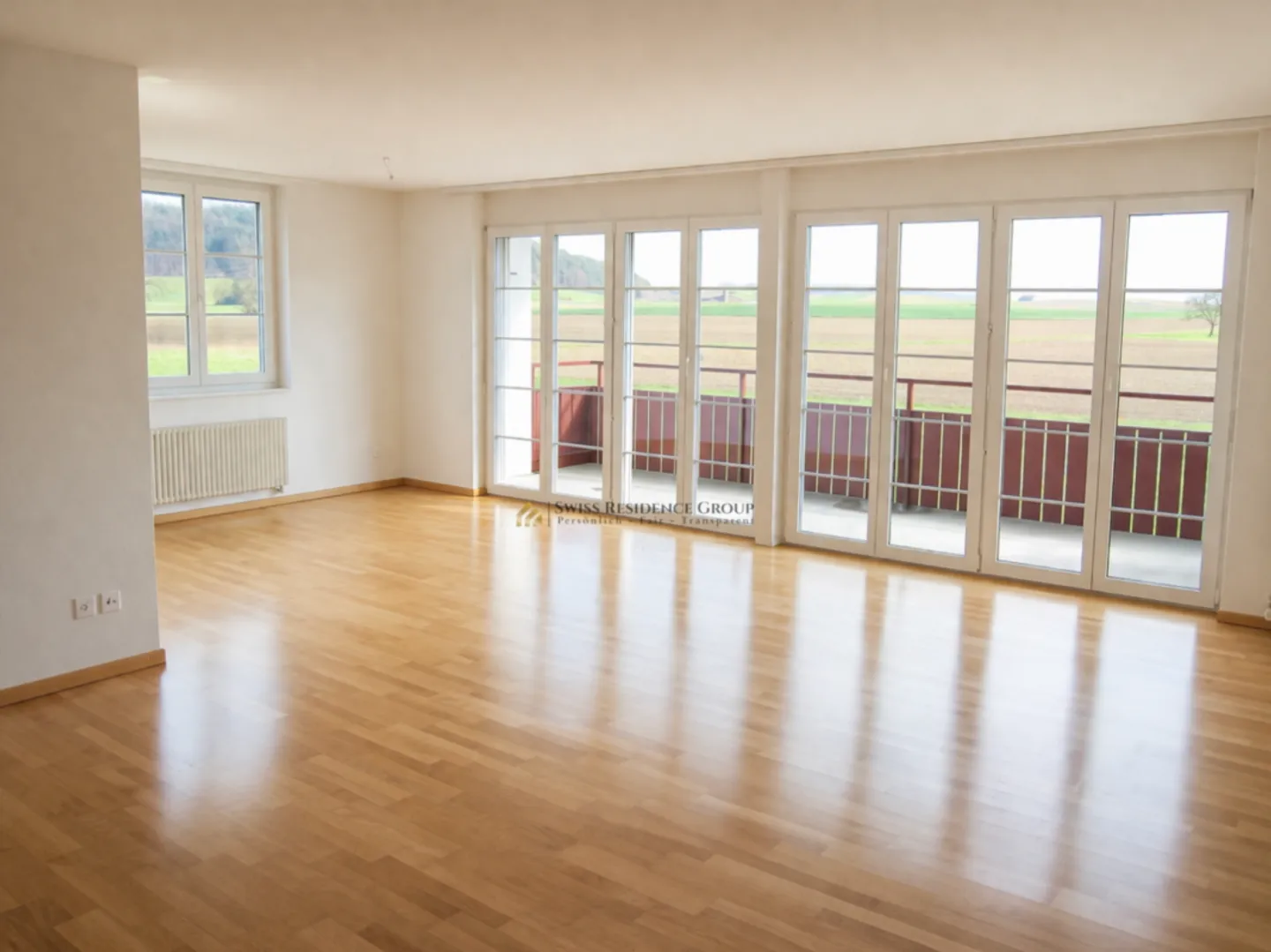 Soleggiato e tranquillo con grande giardino in comune - Foto 1 di 13