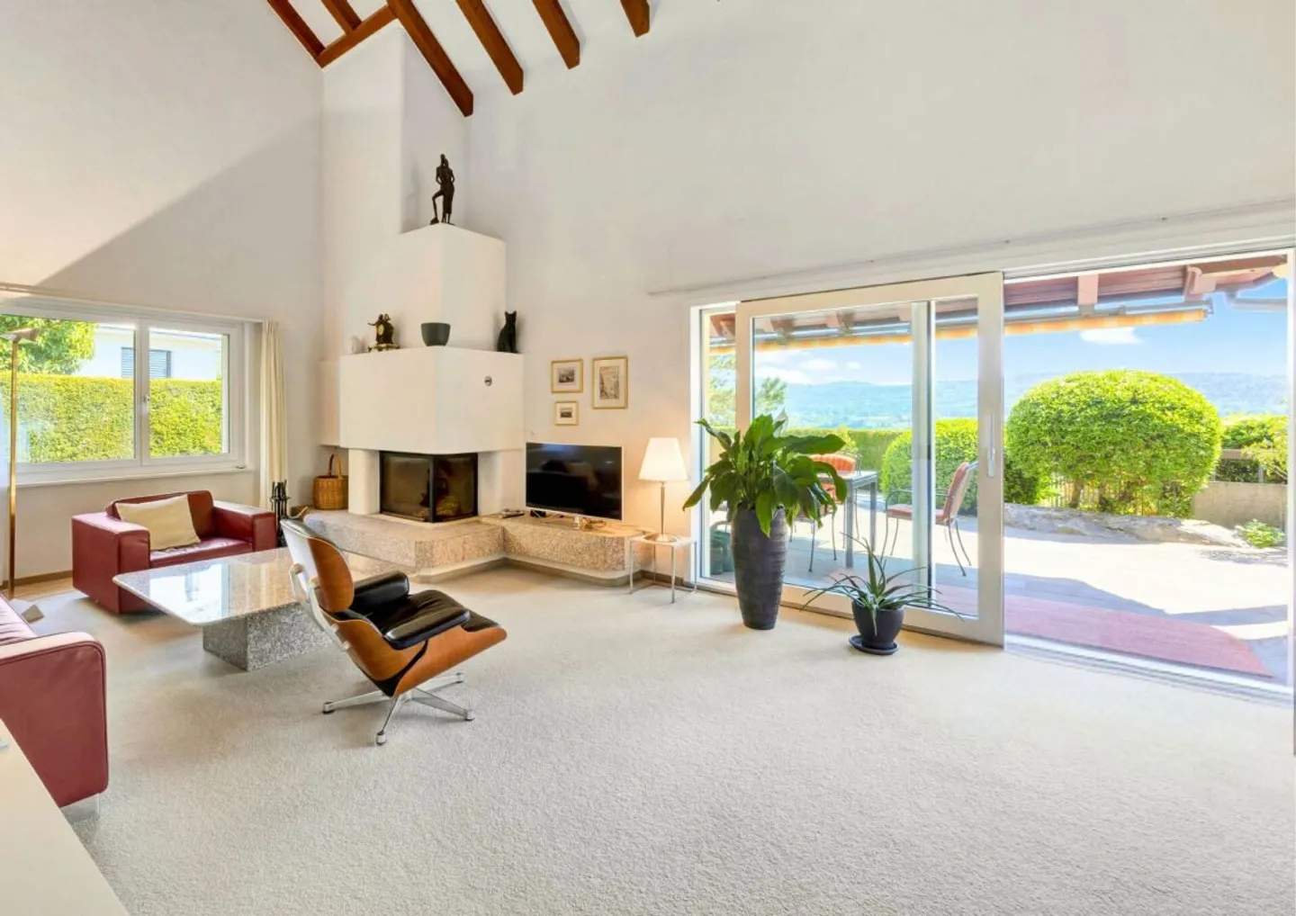 Villa représentative avec piscine aux portes de Zurich - Photo 3 sur 5