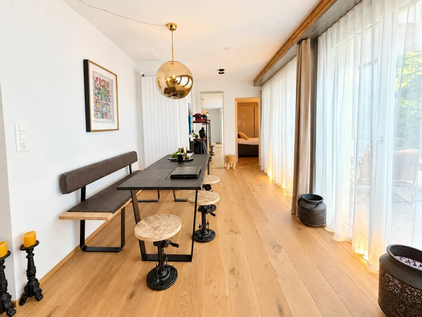 High-quality furnished 2.5-room garden apartment on Beckenhofstrasse in Zurich - Photo 9 of 12