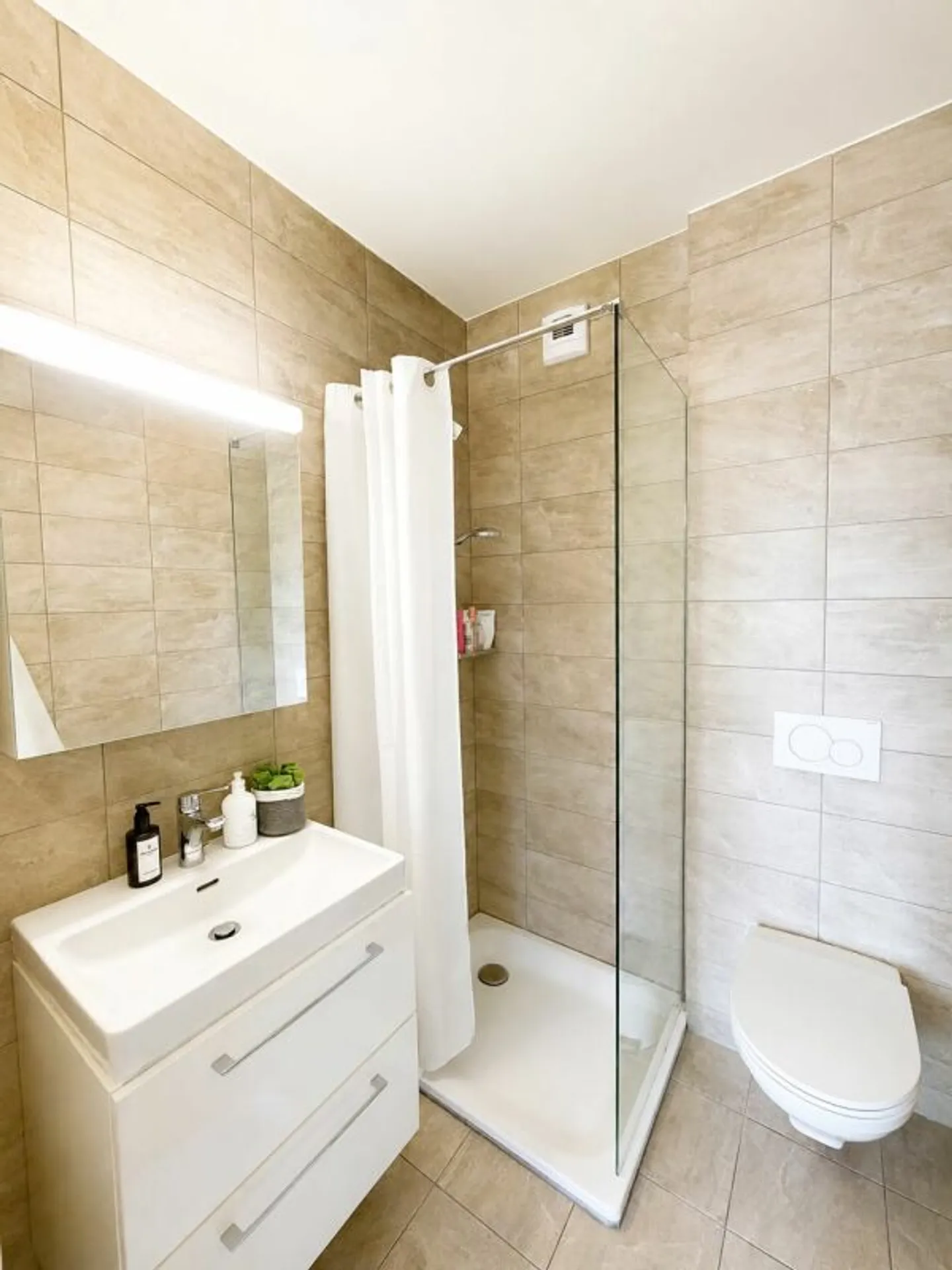 Beautiful furnished apartment - 100m2 - Photo 12 of 13