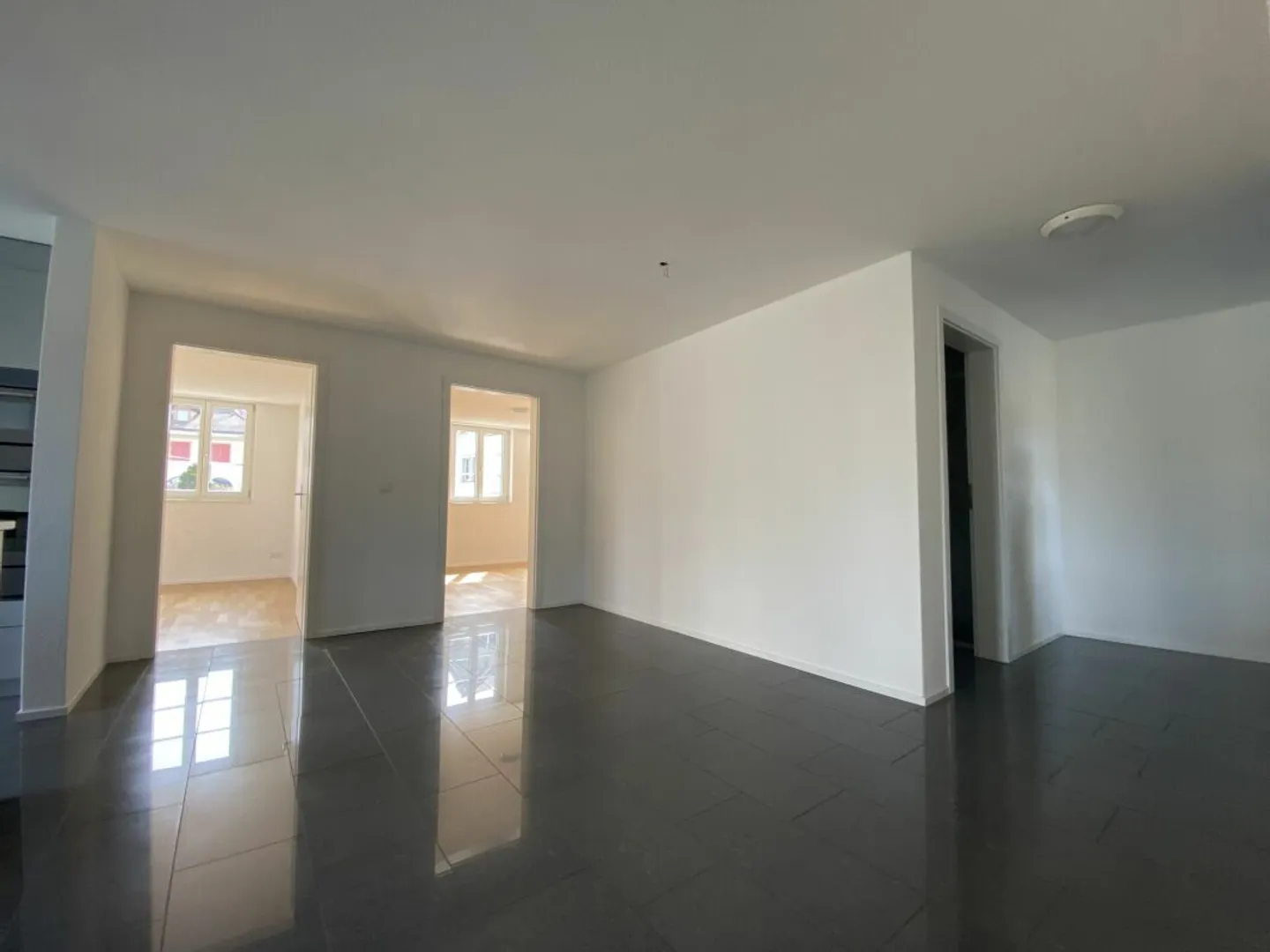 3.5-room apartment in the heart of Madiswil - Photo 2 of 9