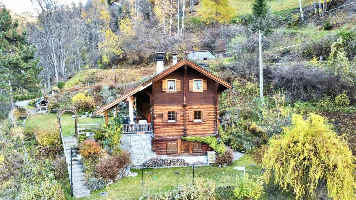 Chalet Charmant avec Vue Panoramique - Photo 4 sur 13