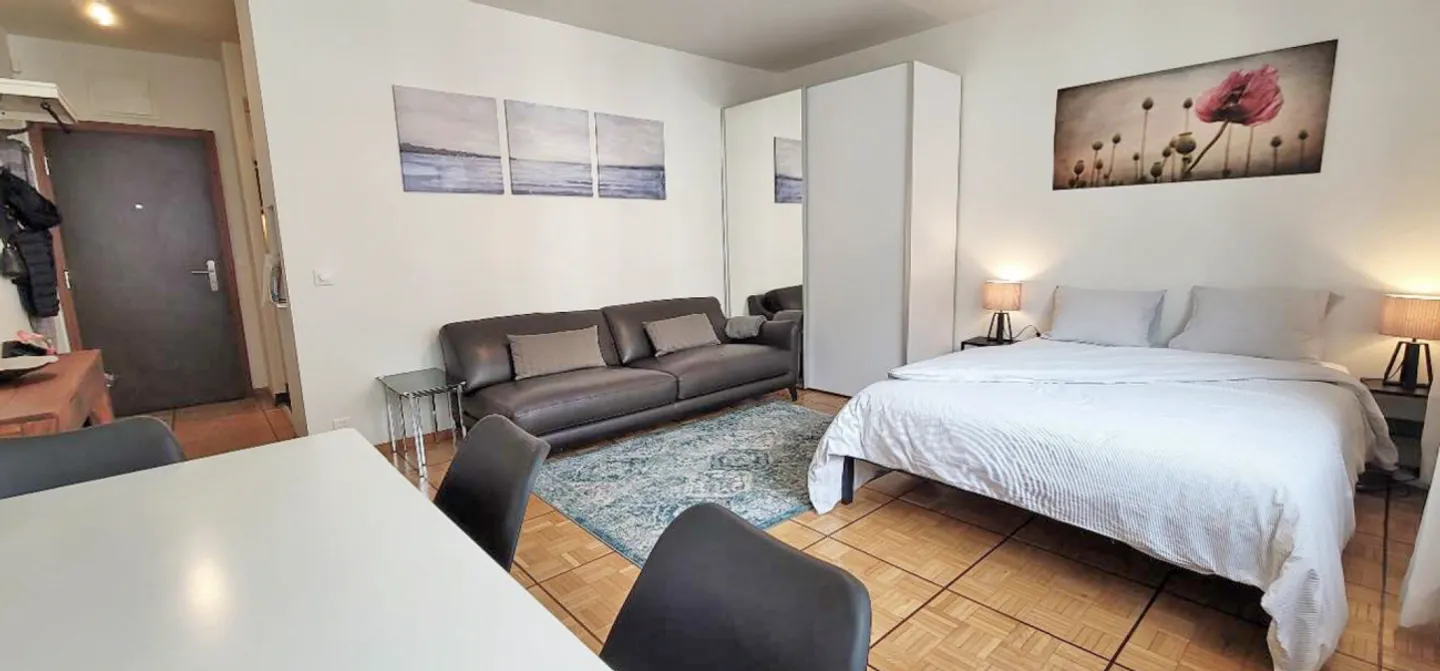 Charmantes möbliertes Studio - Foto 3 von 4