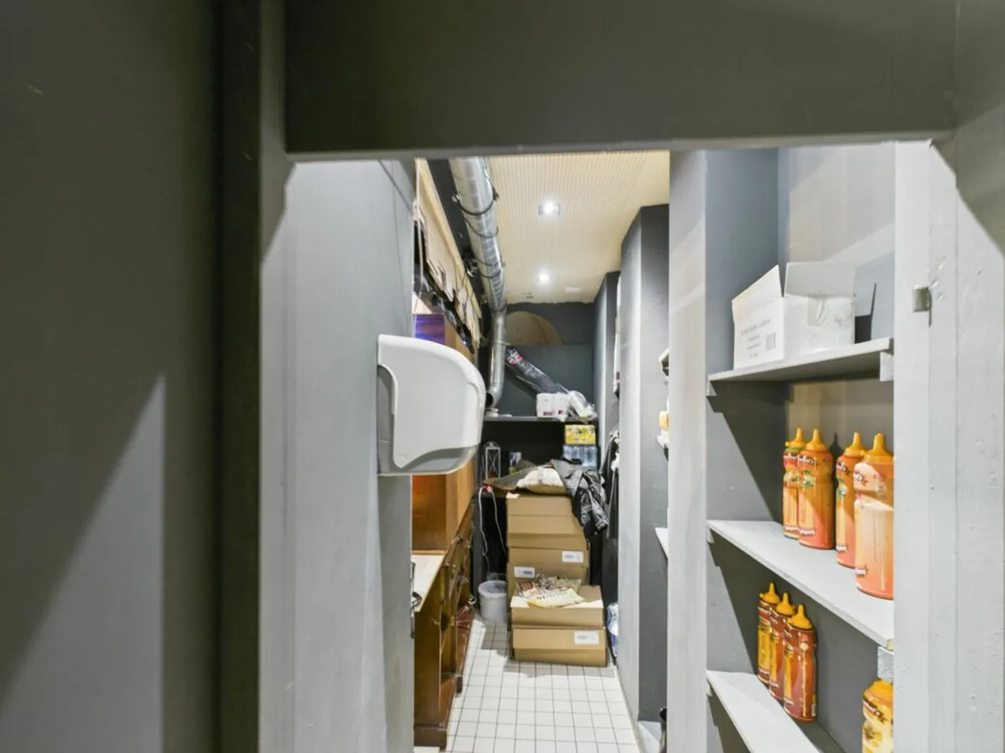 Friendly and Family Restaurant - Photo 10 of 13