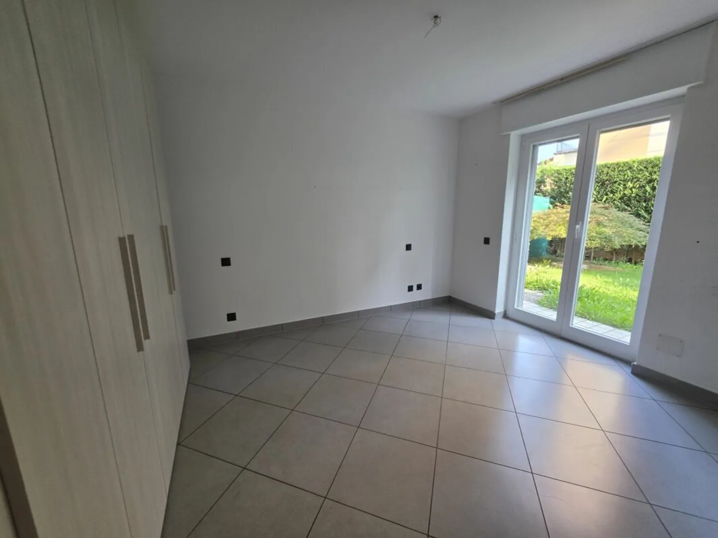 Privileged location with terrace and large garden - Photo 11 of 13