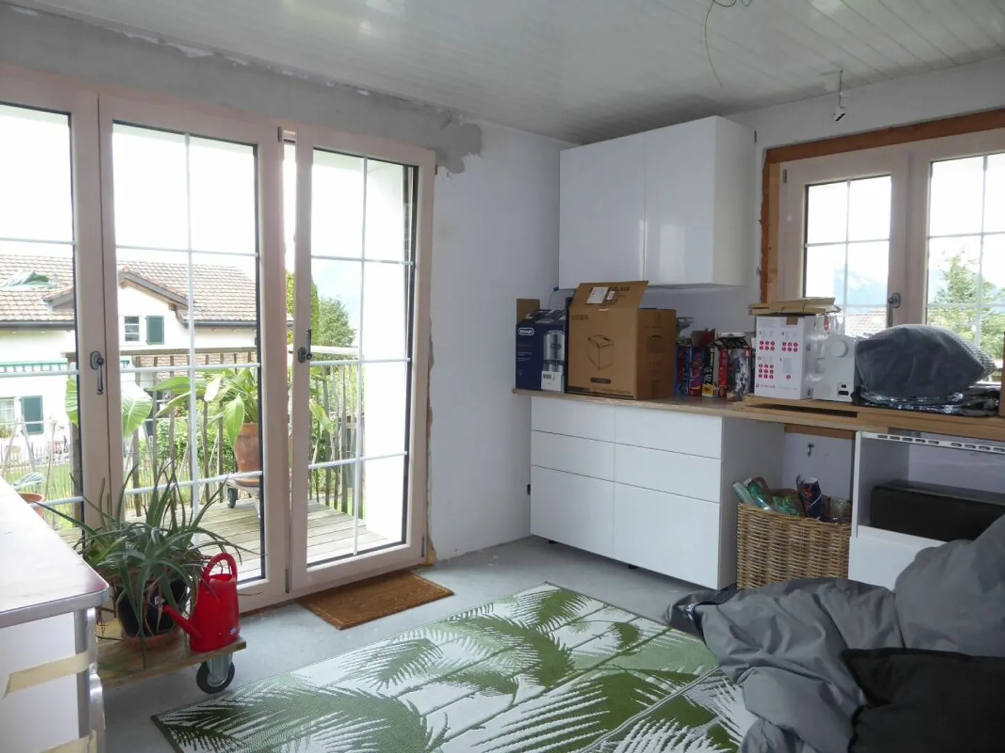 Casa unifamiliare di 5 locali con annesso capannone e ampio giardino - Foto 6 di 13