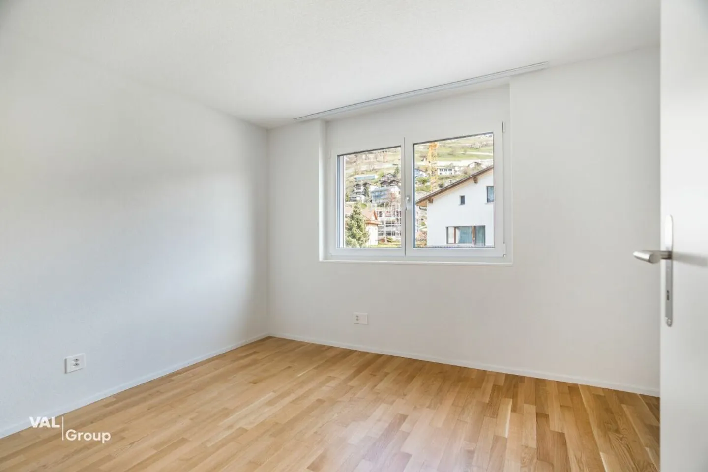 Bright 3.5-room new apartment with balcony - Living in Steg - Photo 6 of 13