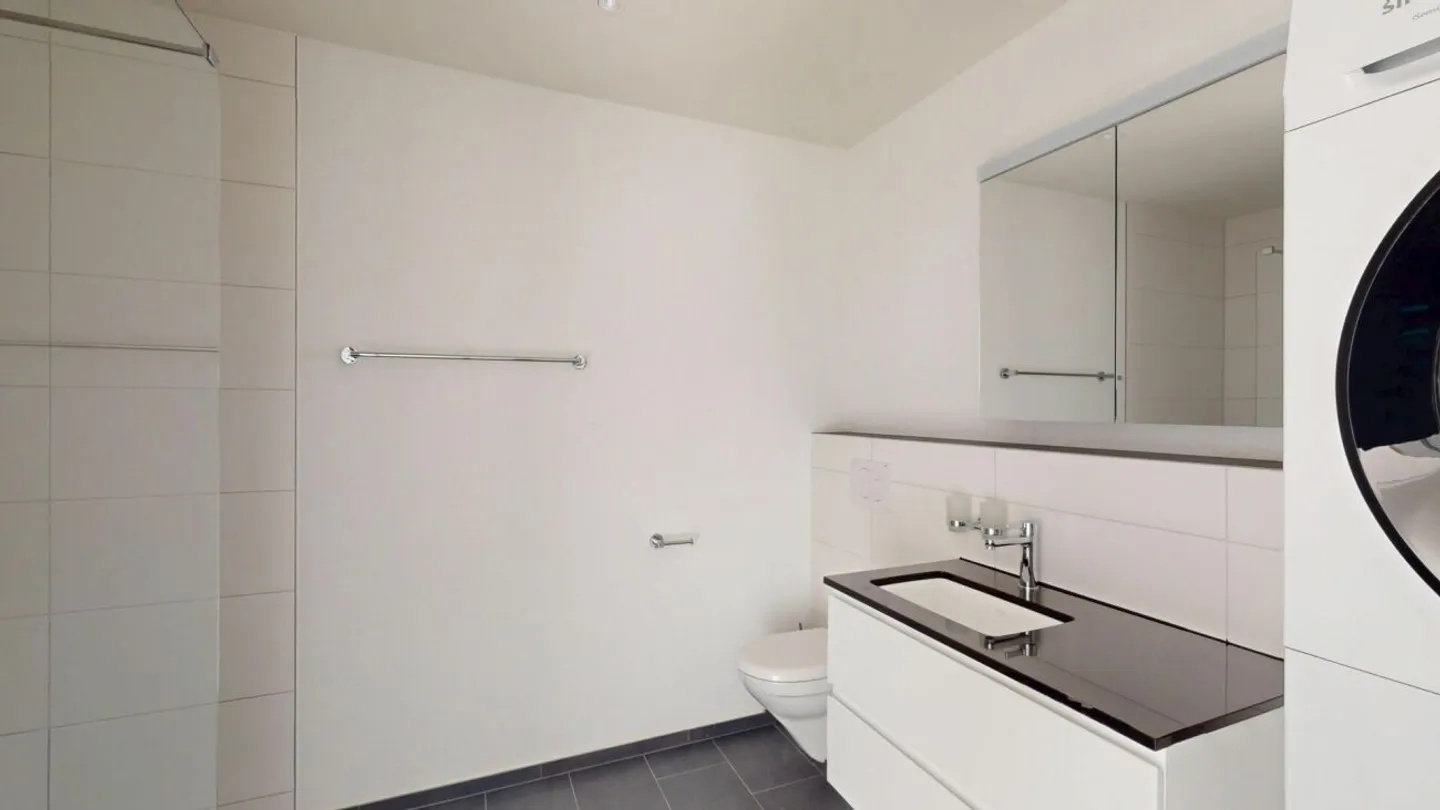 Appartamento moderno di 3,5 locali con terrazza di 27 m² - Foto 7 di 10