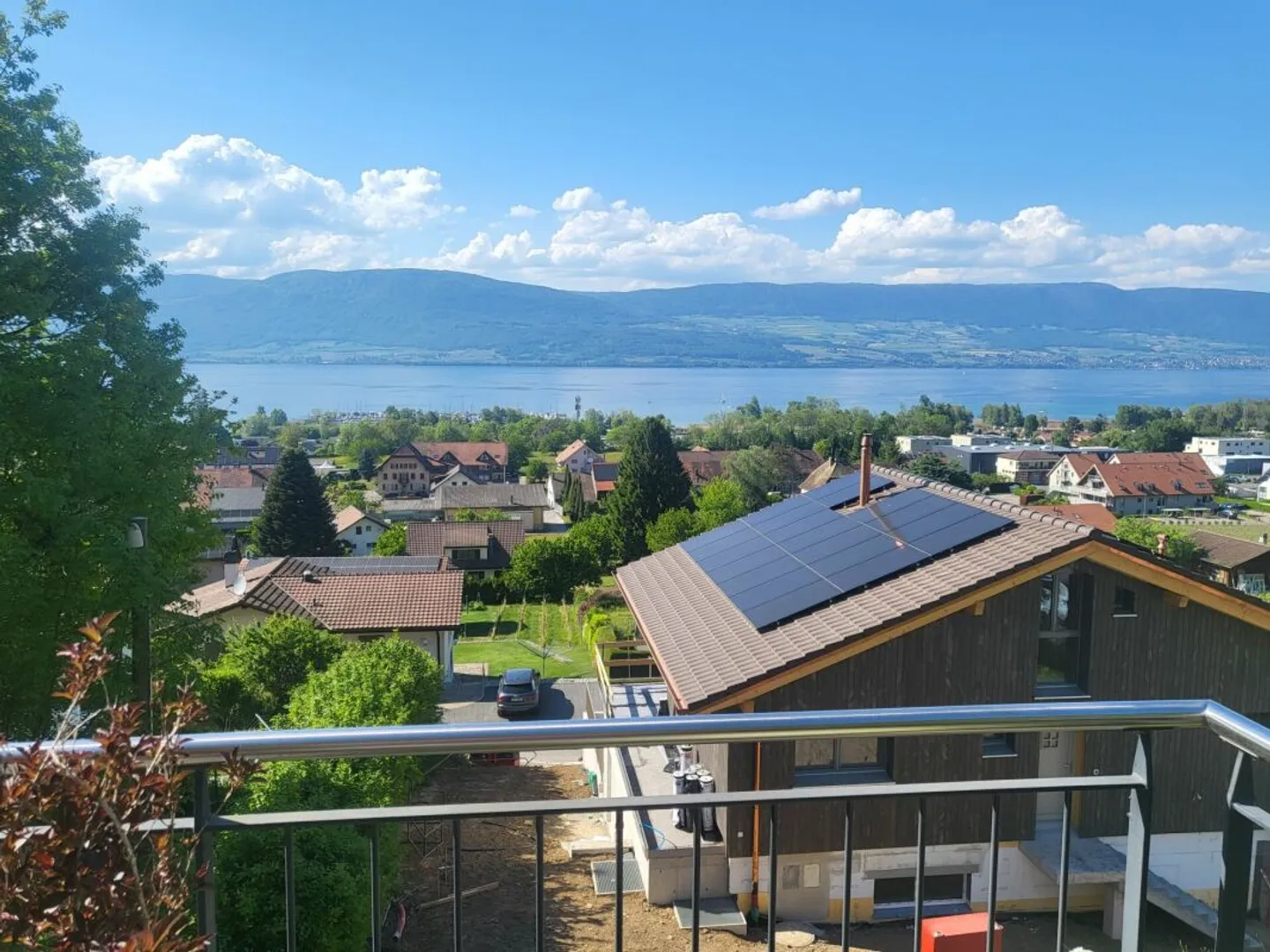 Une maison avec beaucoup de qualité - Photo 4 sur 13