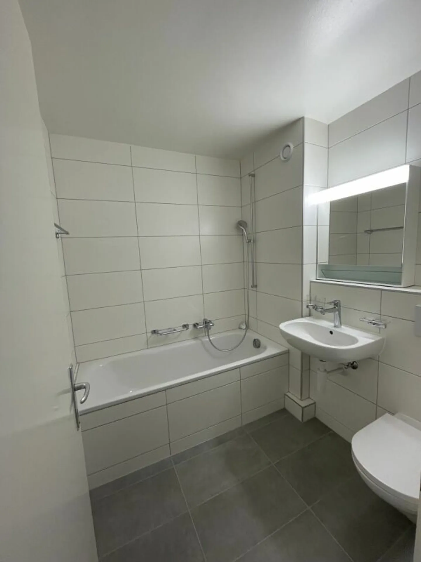 3-room apartment - Photo 3 of 4