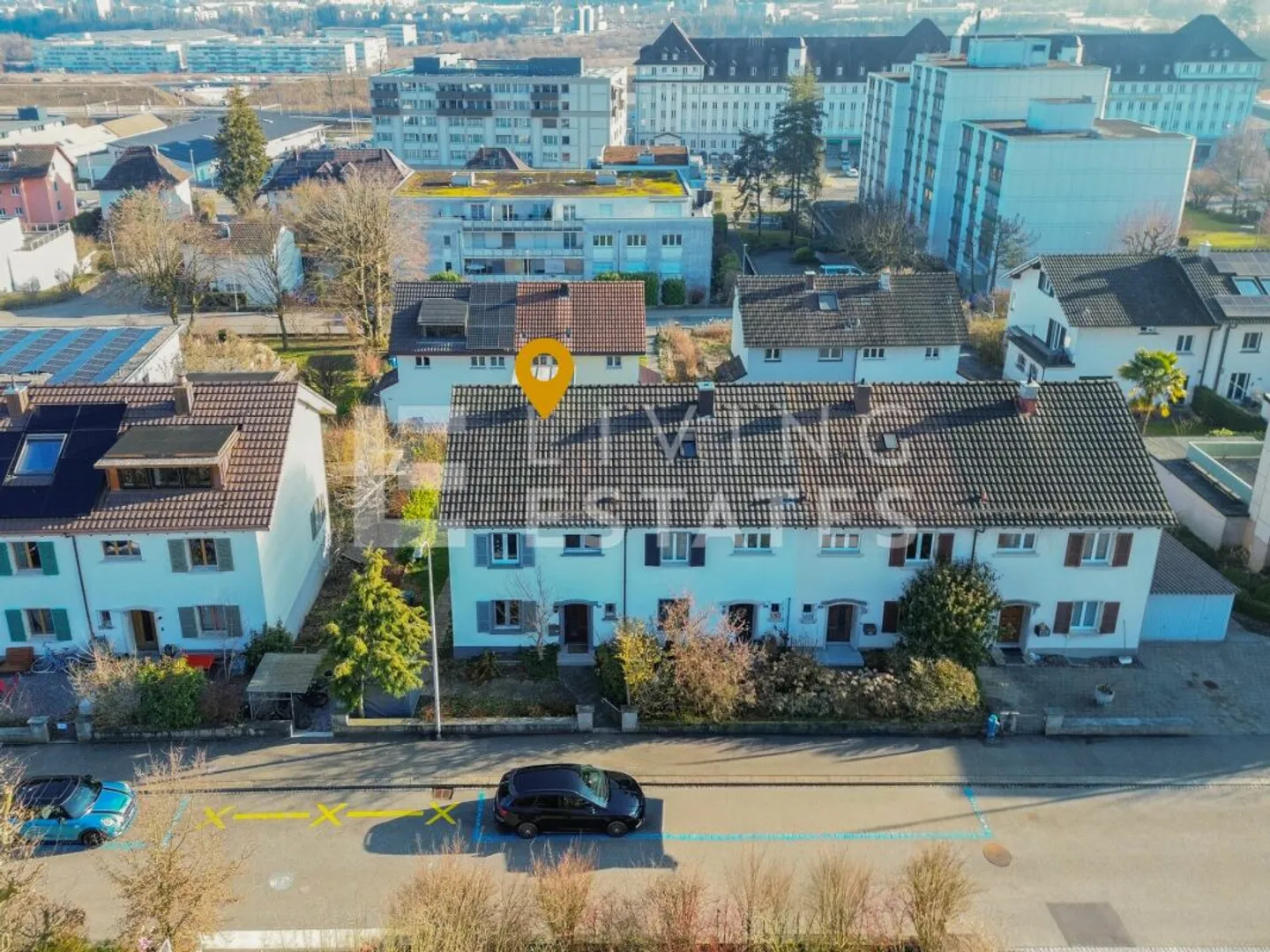 LIVING IN SCHÖNGRUND WITH GARDEN CITY CHARACTER - Photo 1 of 13