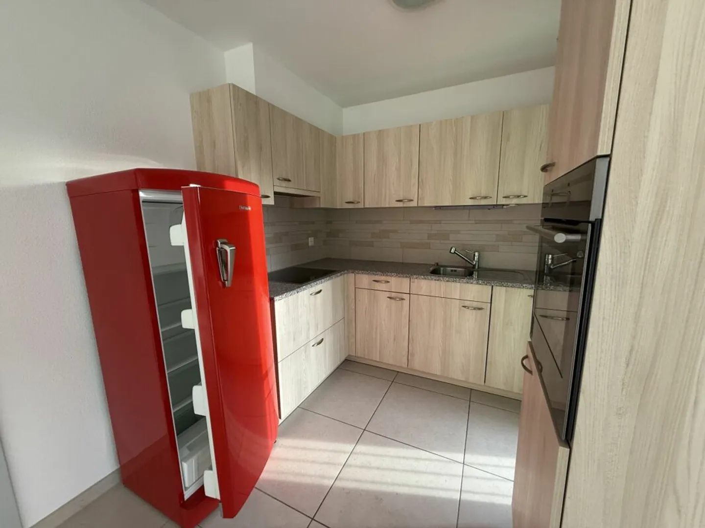 Moderne Doppelhaushälfte in Gorduno - Foto 4 von 9