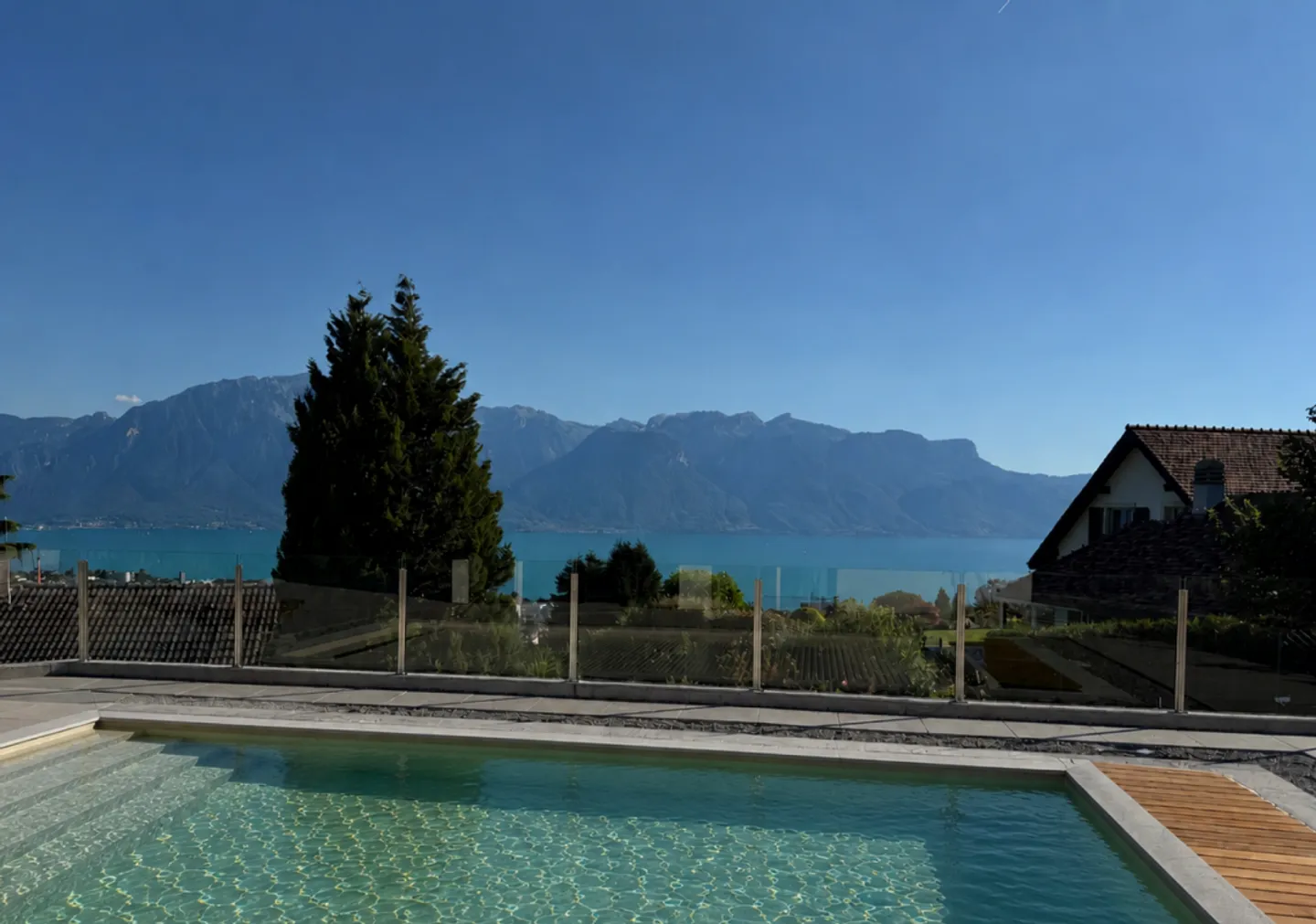 Villa indipendente 5.5 stanze a St-Légier-La Chiésaz - Foto 1 di 13