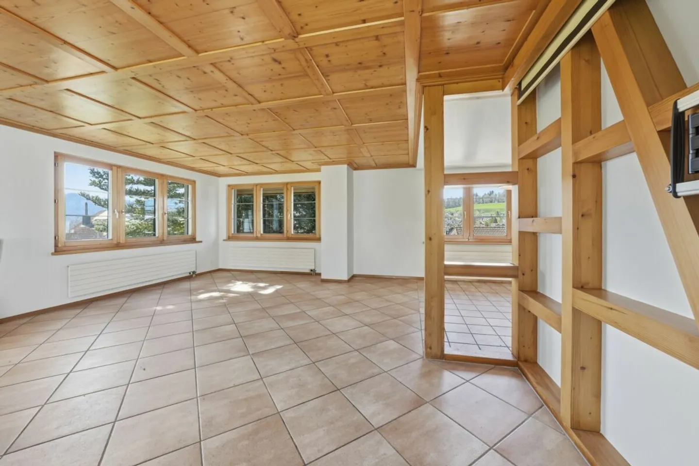 Paradise familial indépendant avec appartement, vue dégagée et offre d'espace polyvalent - Photo 12 sur 13