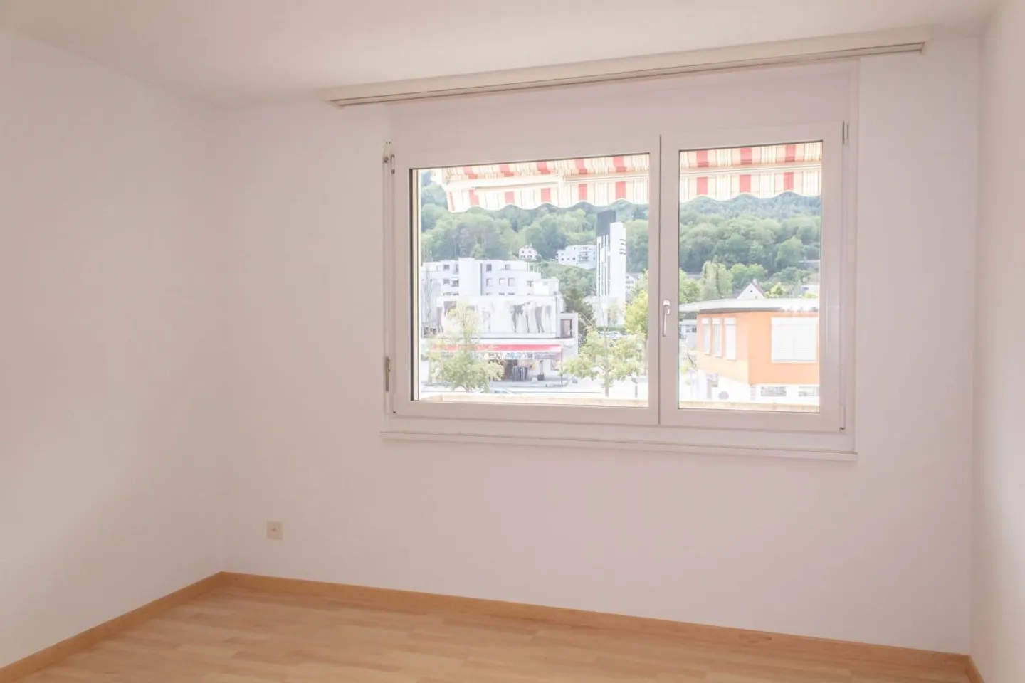 Preiswertes Apartment in Zentraler Lage - Foto 4 von 9