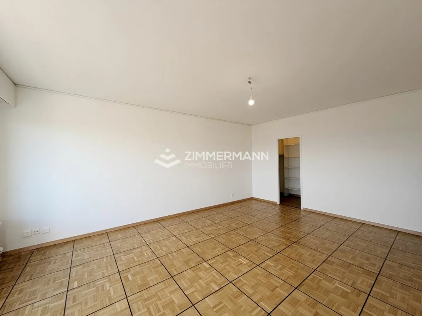 Appartement de Luxe avec Piscine - Photo 4 sur 7