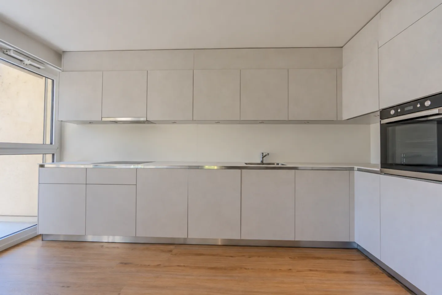 Moderne 2.5-Zimmerwohnung in Glis - Foto 13 di 13