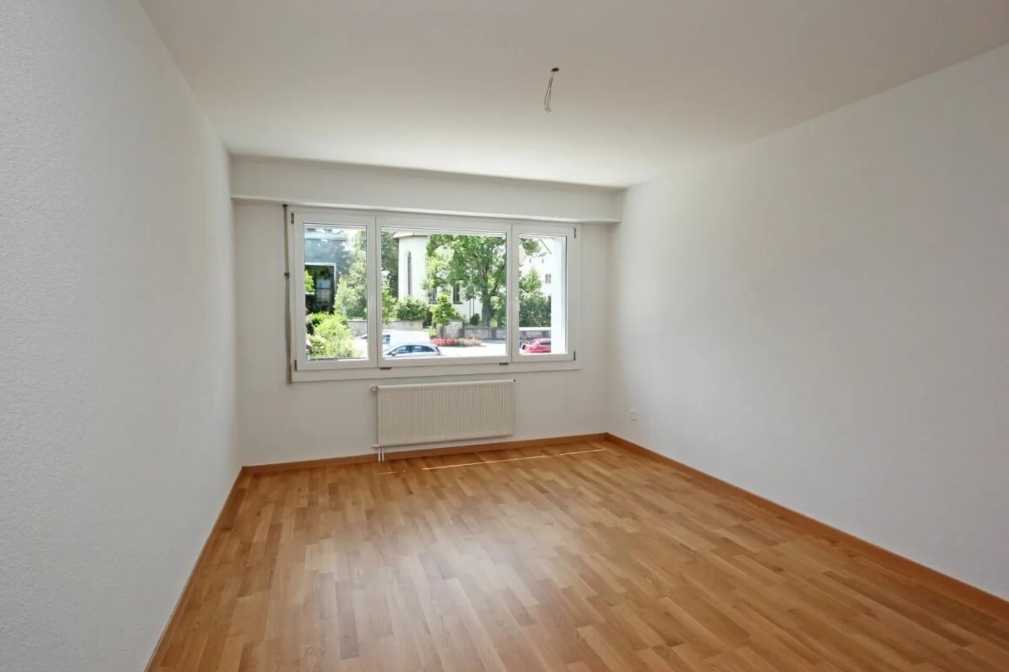 Appartement 3.5 pièces fraîchement rénové à Münchenbuchsee - Photo 4 sur 6
