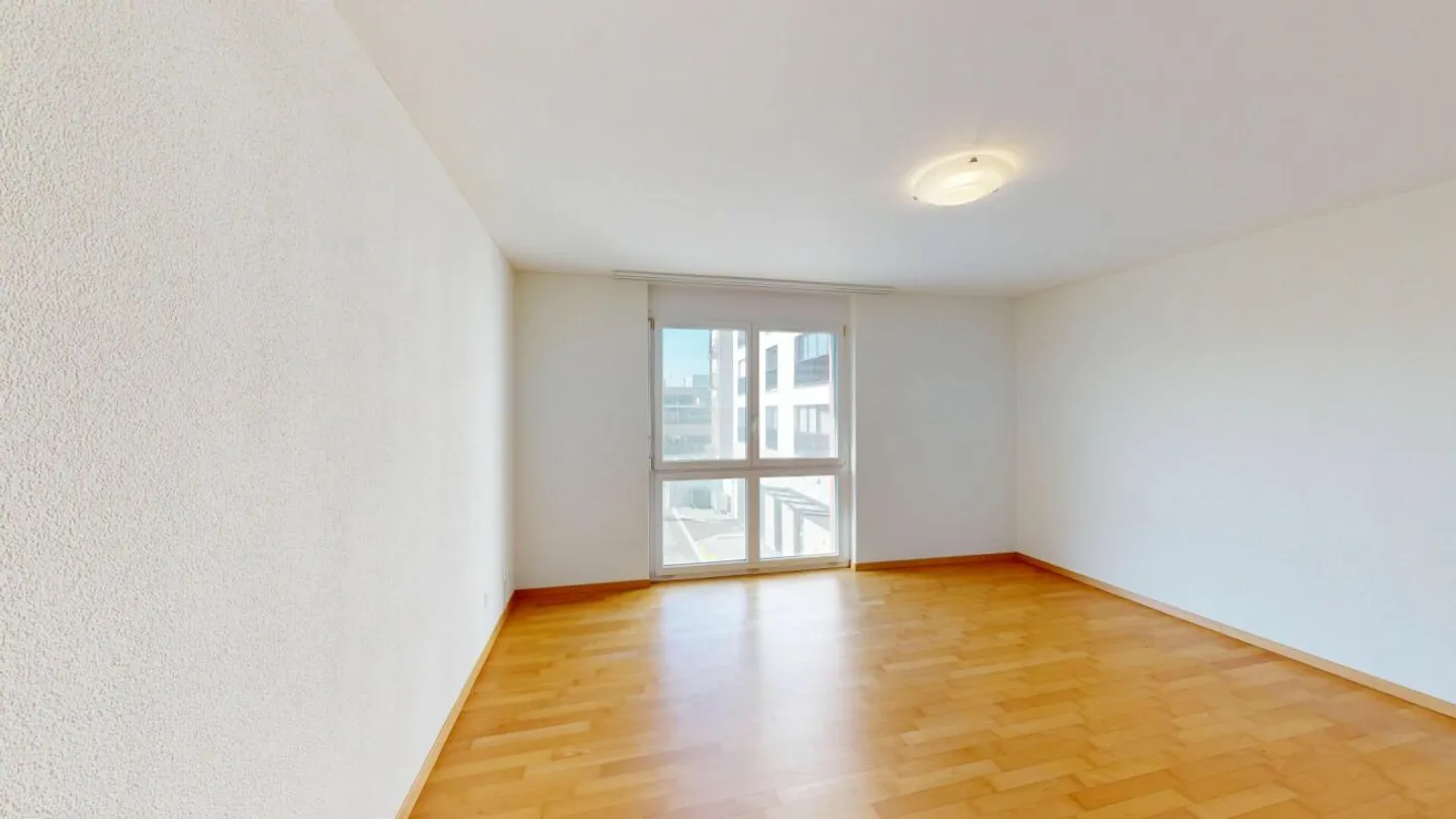 Vivre au centre de Bülach : Appartement de 4,5 pièces de haute qualité, 145 m2, avec loggia chauffée - Photo 13 sur 13