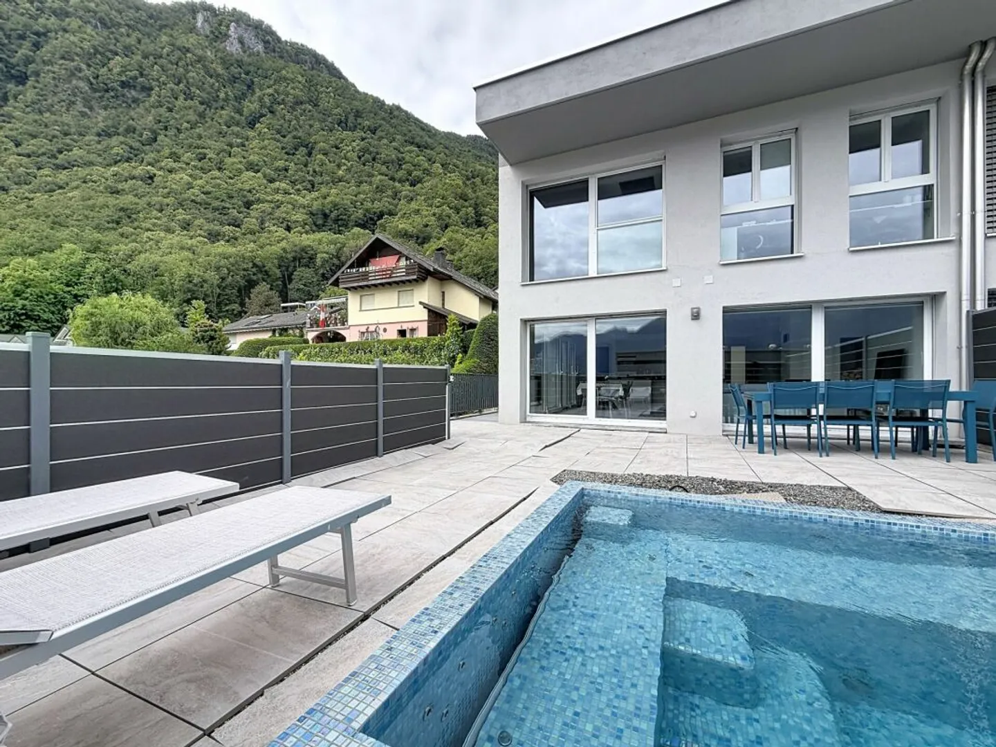 Sublime villa a schiera di 4,5 stanze a Vouvry! - Foto 5 di 13