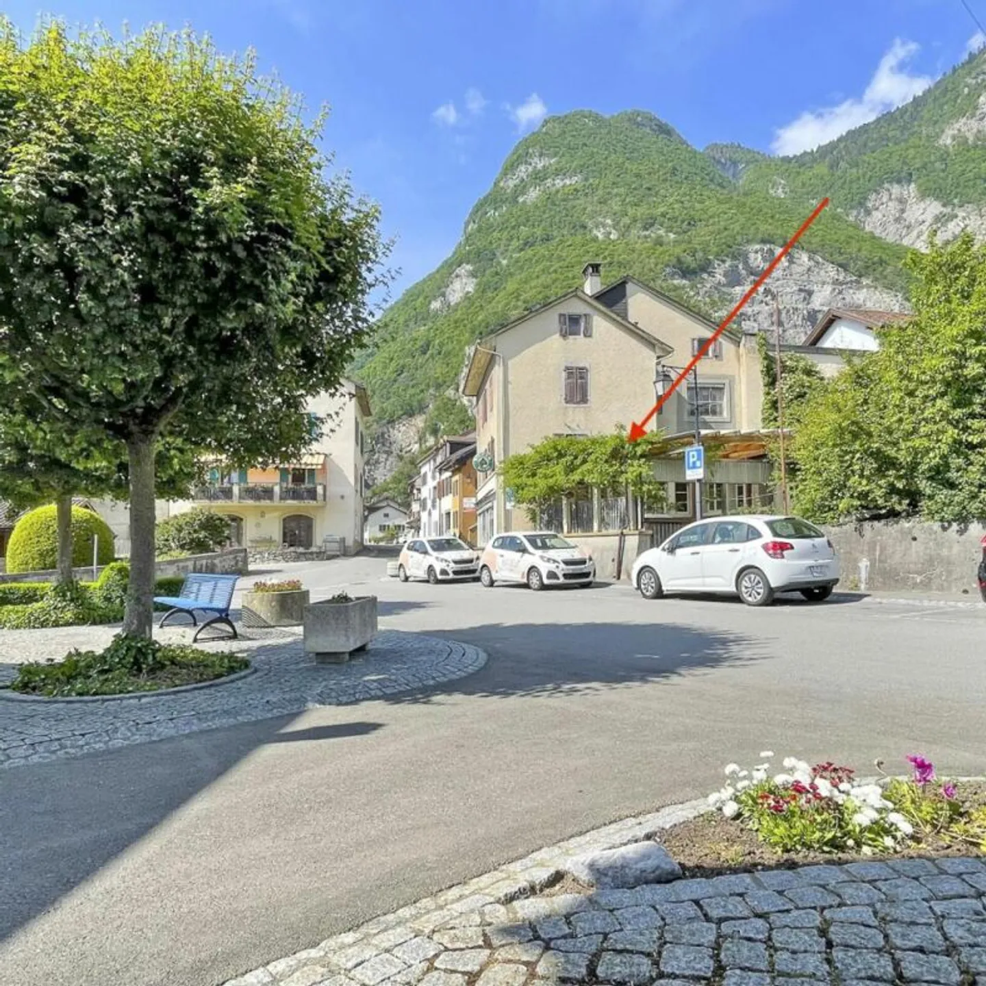 Un immenso appartamento 3,5p come raramente ne vedrete! - Foto 9 di 13