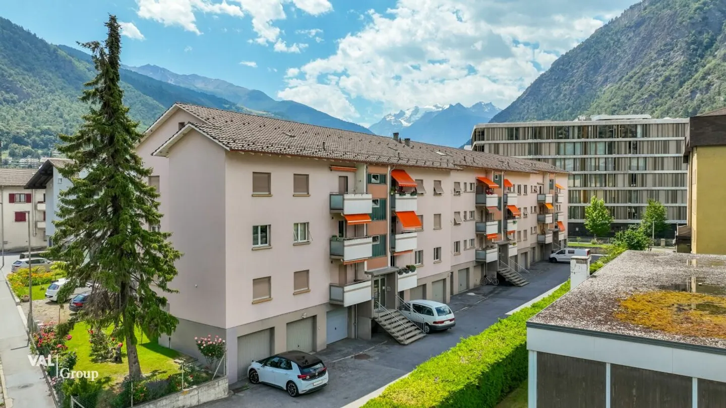 Appartement spacieux de 5,5 pièces dans un emplacement central à Visp - Photo 1 sur 13