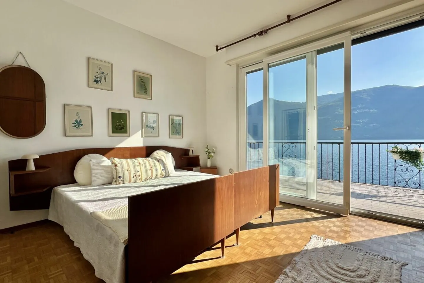 Villa directement au bord du lac avec plage privée et accès au lac / Cannobio (Italie) - Photo 8 sur 13