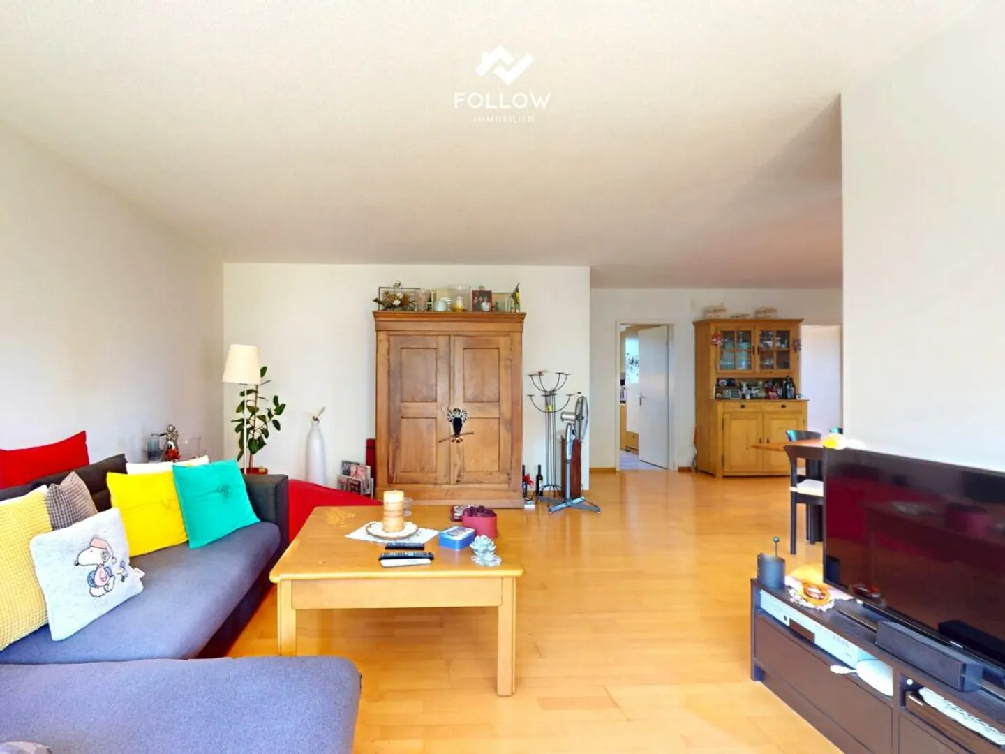 Condominium spacieux et familial de 3,5 pièces avec balcon et place de parking - Photo 4 sur 12