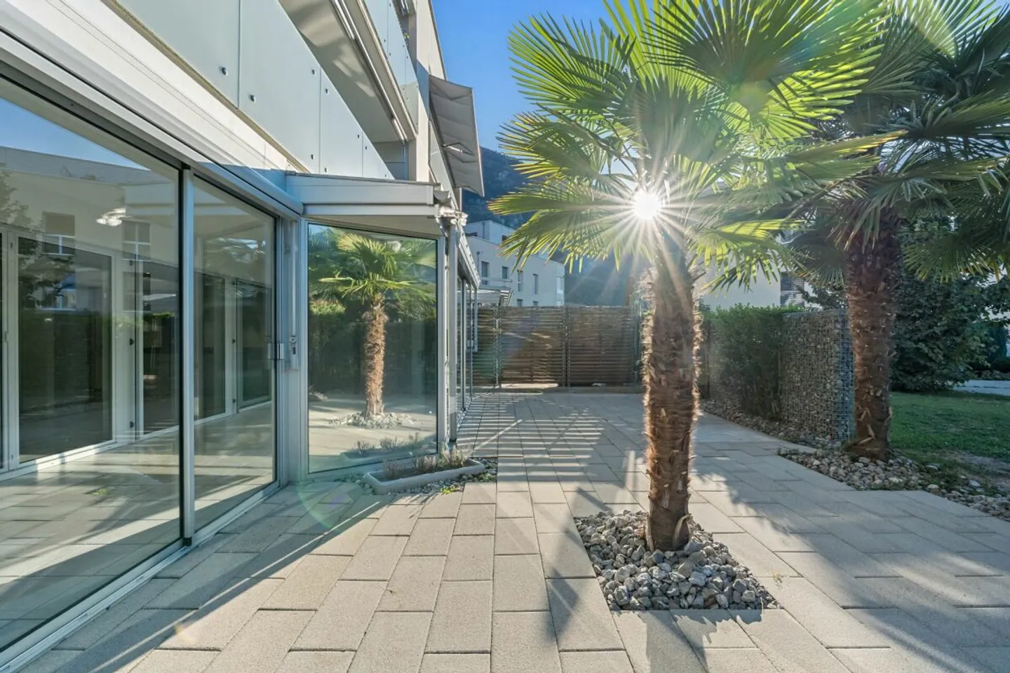 Beautiful 4.5 Room Garden Apartment with Winter Garden - Photo 13 of 13