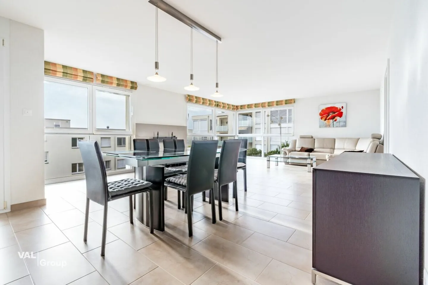 Elegant Penthouse with Alpine View - Photo 1 of 11