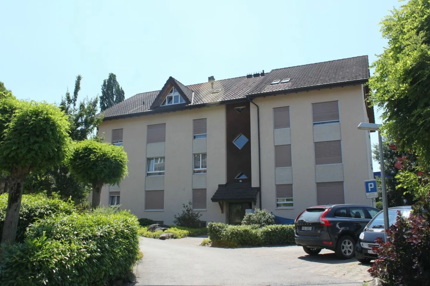 Beautiful 3.5-room ground floor apartment with seating area - Photo 12 of 13
